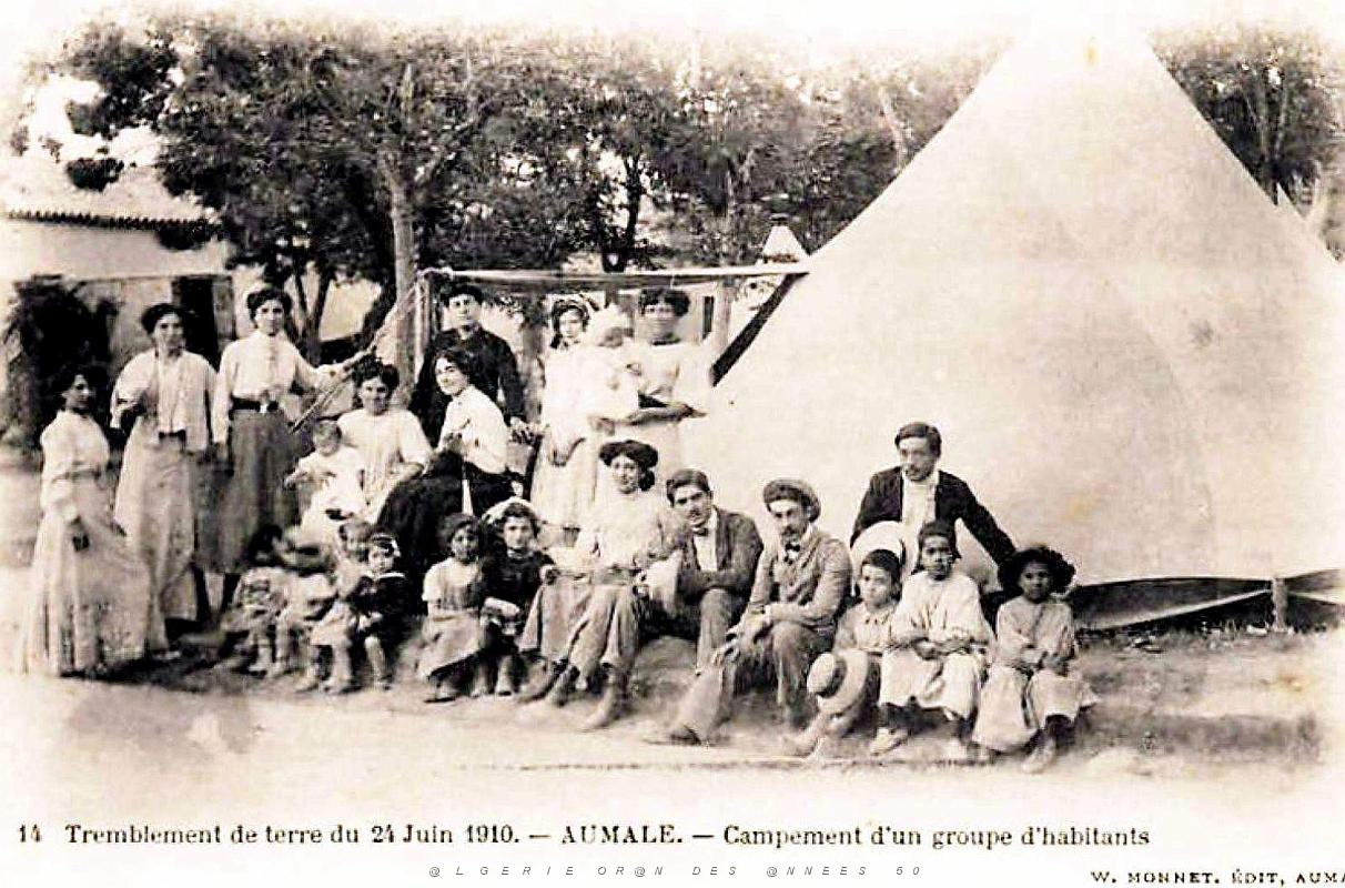 Aumale - Tremblement de terre - Campement habitants1910.jpg